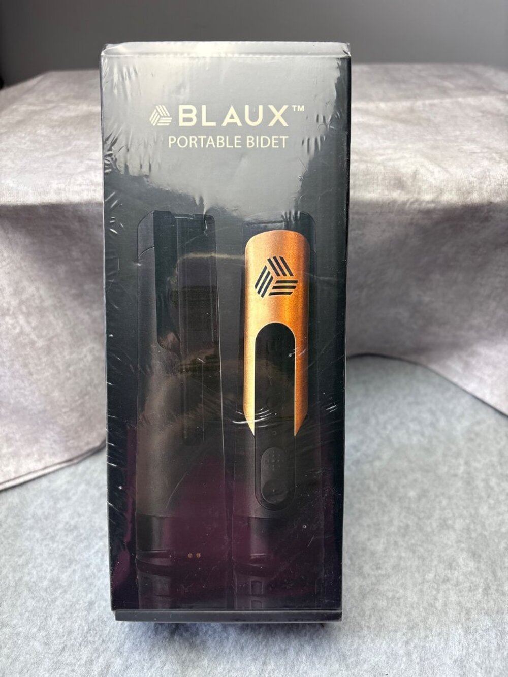 Blaux Portable Bidet w/Magnetic Charging Dongle Spare O-Rings Compact Travel Des - Picture 8 of 16